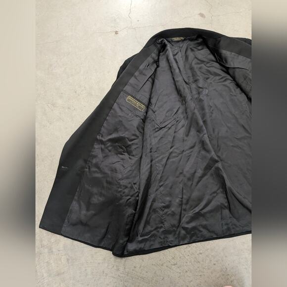 ·DKNY Couture Formal Jacket, 46R - Picture 4 of 8